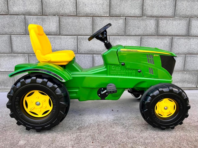 John Deere Large Farm Tractor