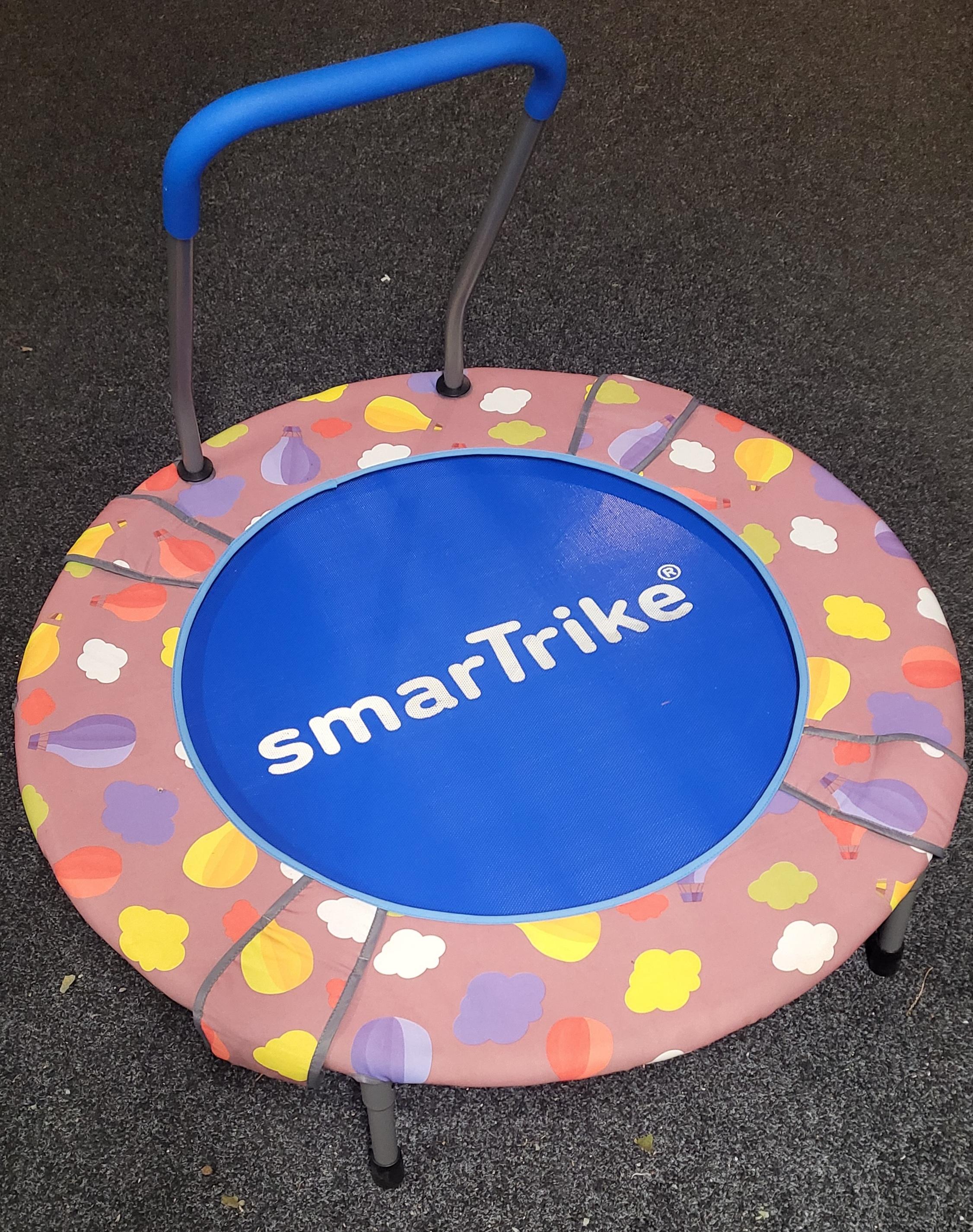 smarTrike Trampoline